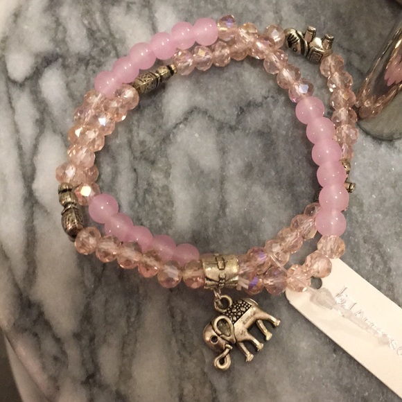 Jewelry - New Stretch Bracelet with Elephant Charm